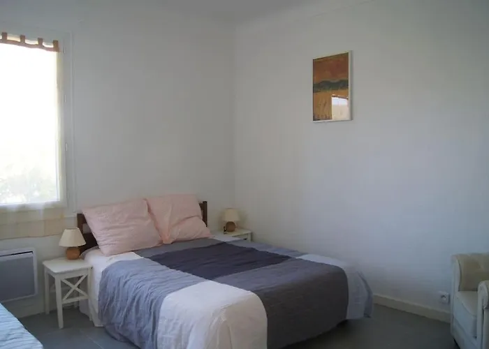 Maison Classee Meuble 3 Etoiles, Proche Mer.